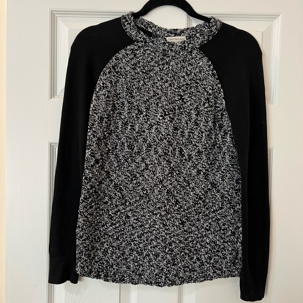 Calvin Klein black and sliver knitted sweater.